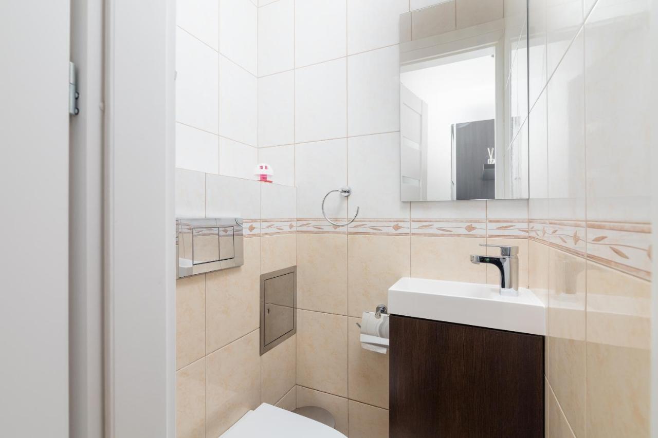 Ferienwohnung Chmielna City View Studio Warschau Exterior foto